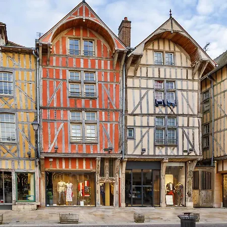 Chant Du Cygne - A2 Appartement Troyes